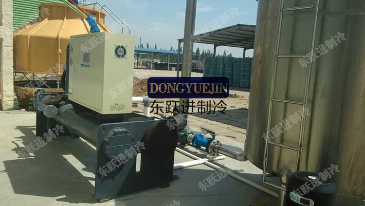 油墨制品廠螺桿式冷水機 油墨制品廠螺桿式冷水機